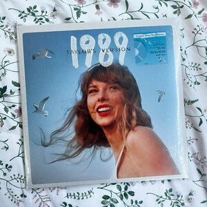 Taylor Swift 1989 (Taylor’s Version) Vinyl Never Opened